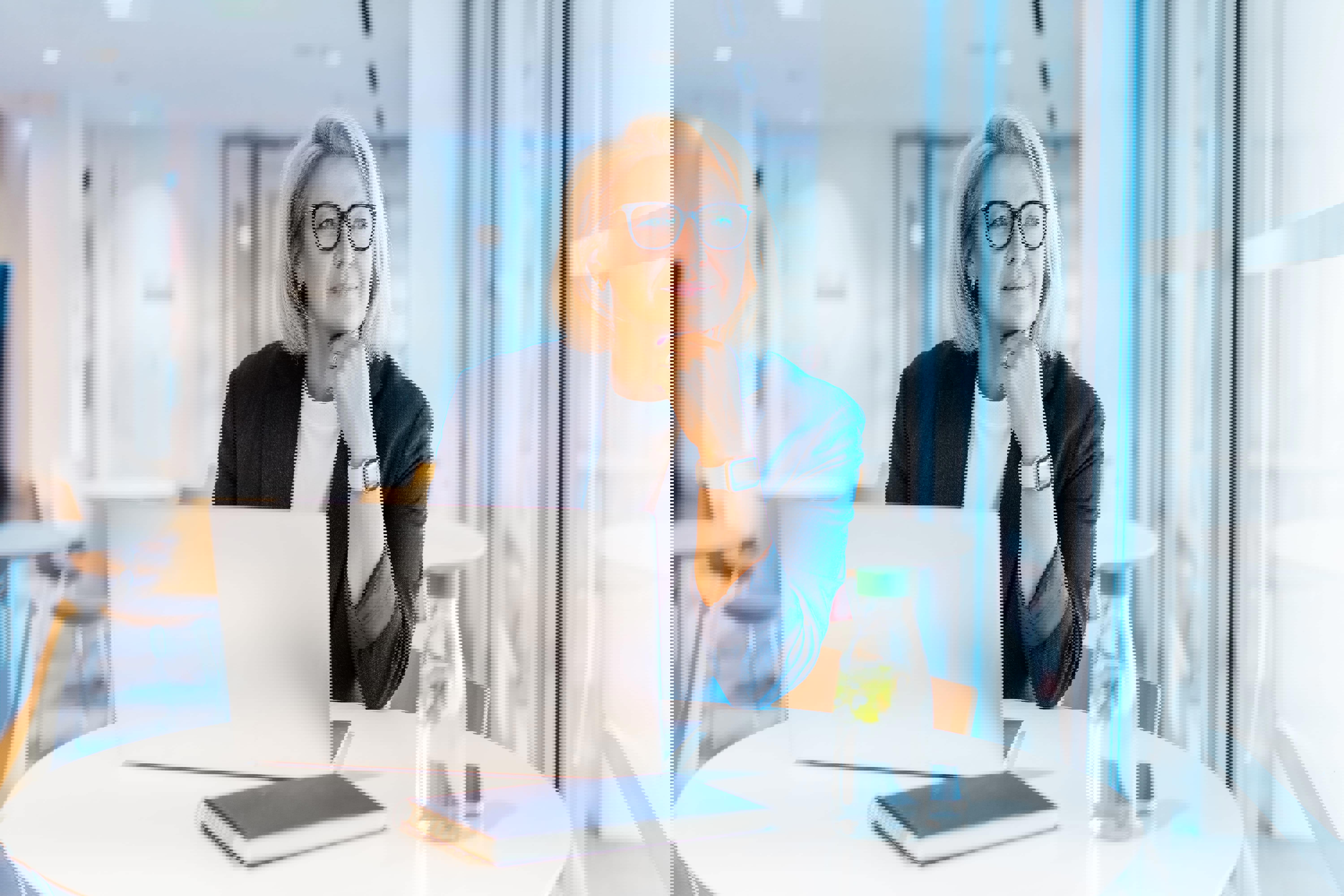 5 ways to stand out from the crowd during your job search